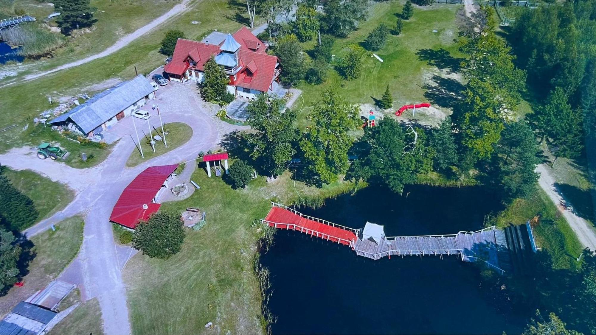 Отель Pilskalni Ivande Экстерьер фото